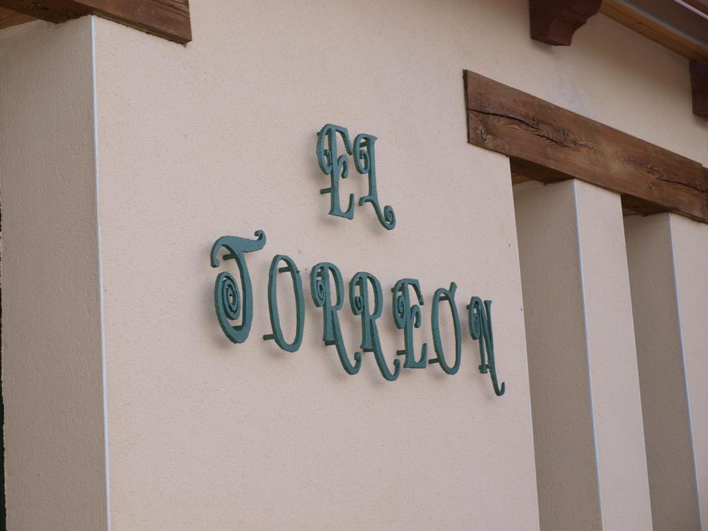 Гостьовий будинок Alojamiento Turistico "El Torreon" Fresneda de la Sierra Екстер'єр фото