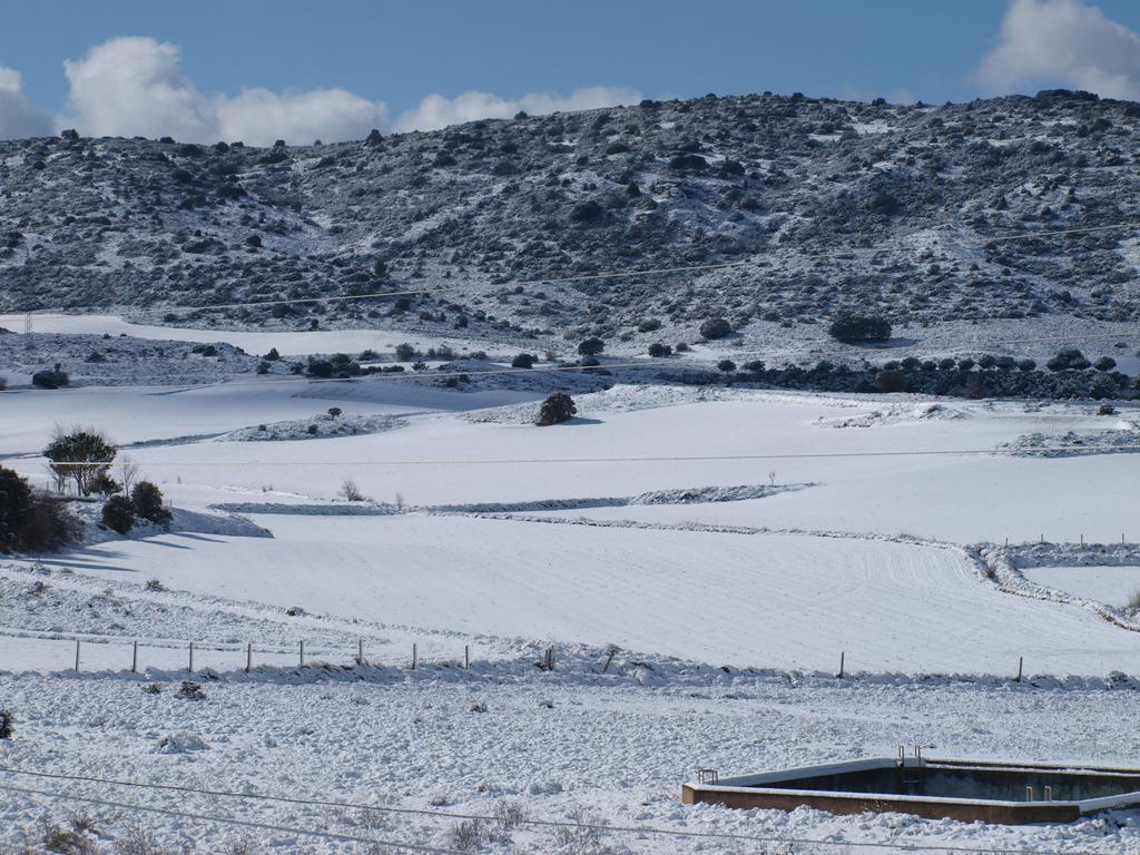 Гостьовий будинок Alojamiento Turistico "El Torreon" Fresneda de la Sierra Екстер'єр фото
