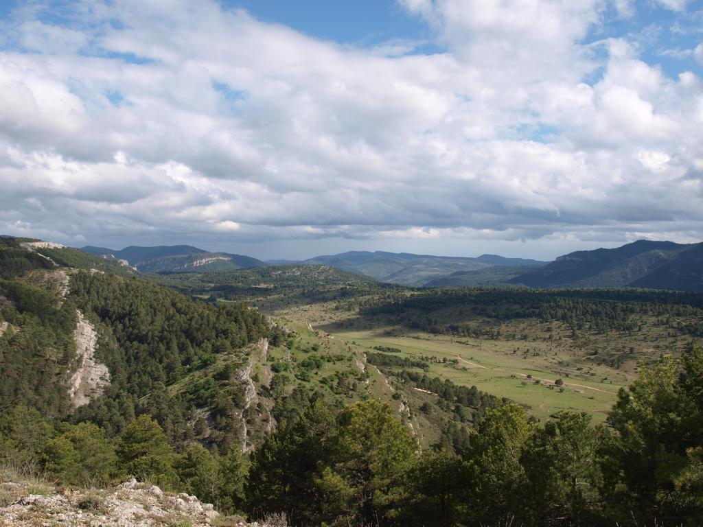 Гостьовий будинок Alojamiento Turistico "El Torreon" Fresneda de la Sierra Екстер'єр фото