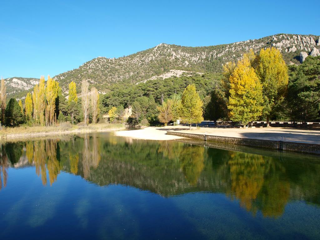 Гостьовий будинок Alojamiento Turistico "El Torreon" Fresneda de la Sierra Екстер'єр фото