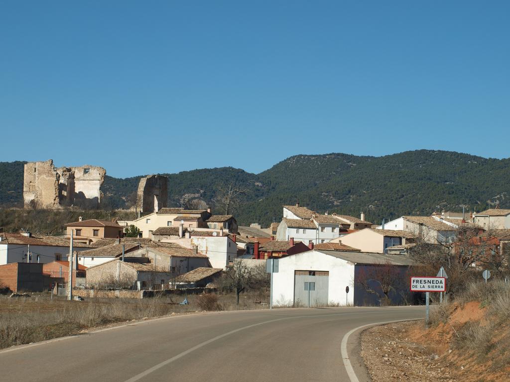 Гостьовий будинок Alojamiento Turistico "El Torreon" Fresneda de la Sierra Екстер'єр фото